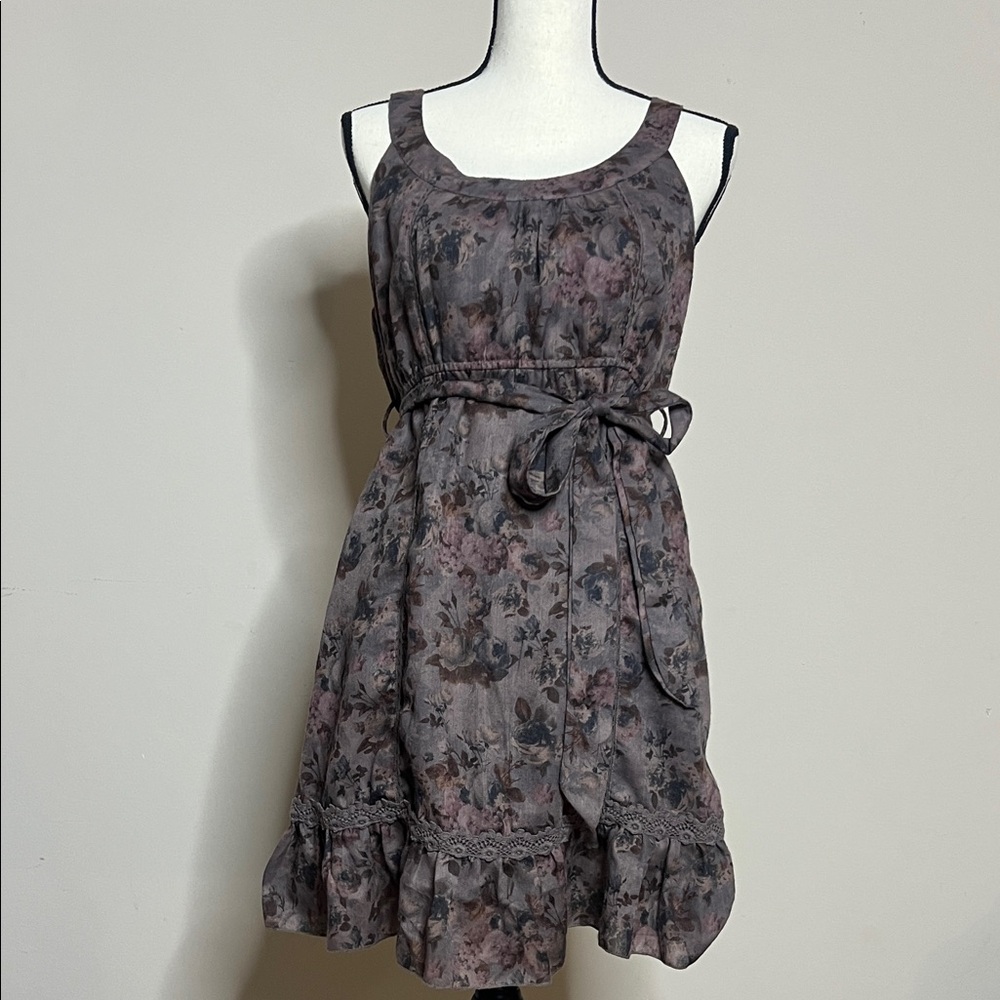 Forever 21 Floral Belted Mini Dress - Gray and Pink - Picture 3 of 15